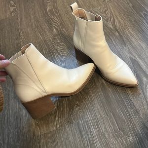 Stev Madden Bone Leather Boot